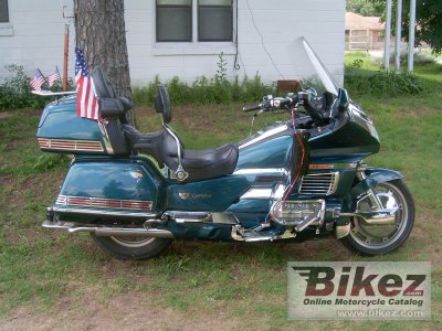 1995 honda gl 1500 gold wing aspencade photo